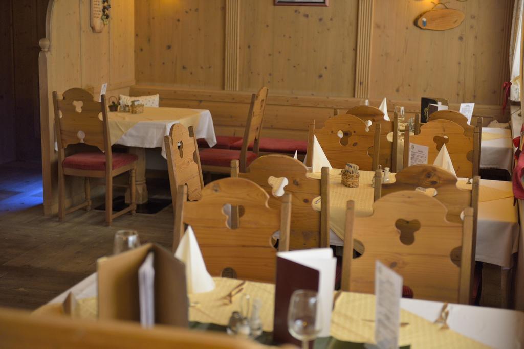 Hotel Traube Sankt Gallenkirch Ngoại thất bức ảnh