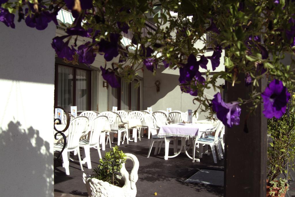 Hotel Traube Sankt Gallenkirch Ngoại thất bức ảnh