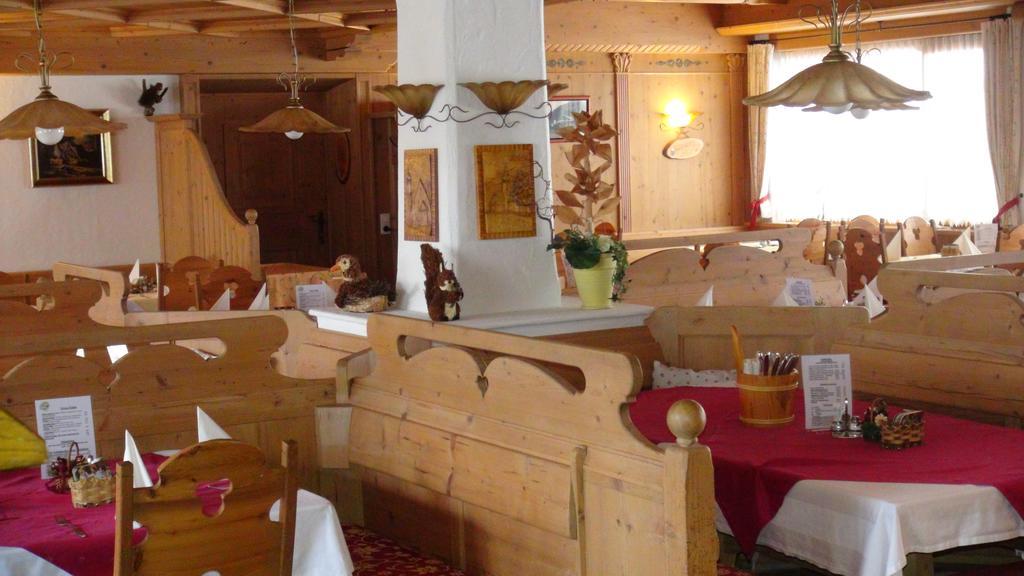 Hotel Traube Sankt Gallenkirch Ngoại thất bức ảnh