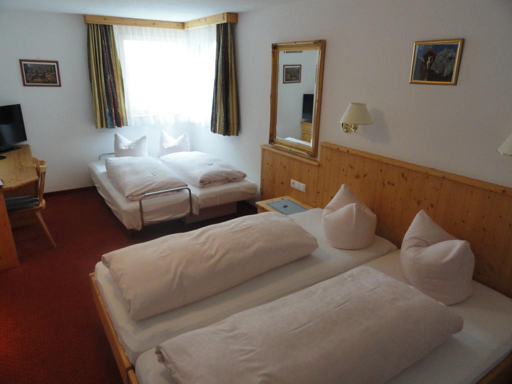 Hotel Traube Sankt Gallenkirch Phòng bức ảnh